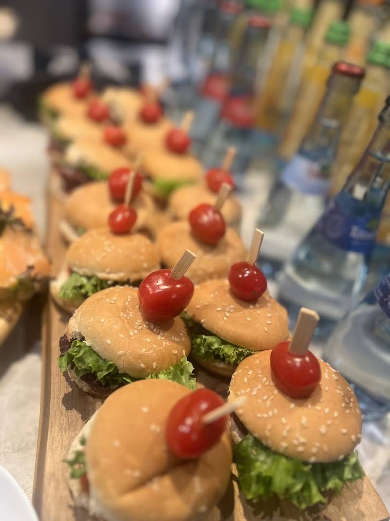 Halal Lucky Food Catering und Frühstücksservice